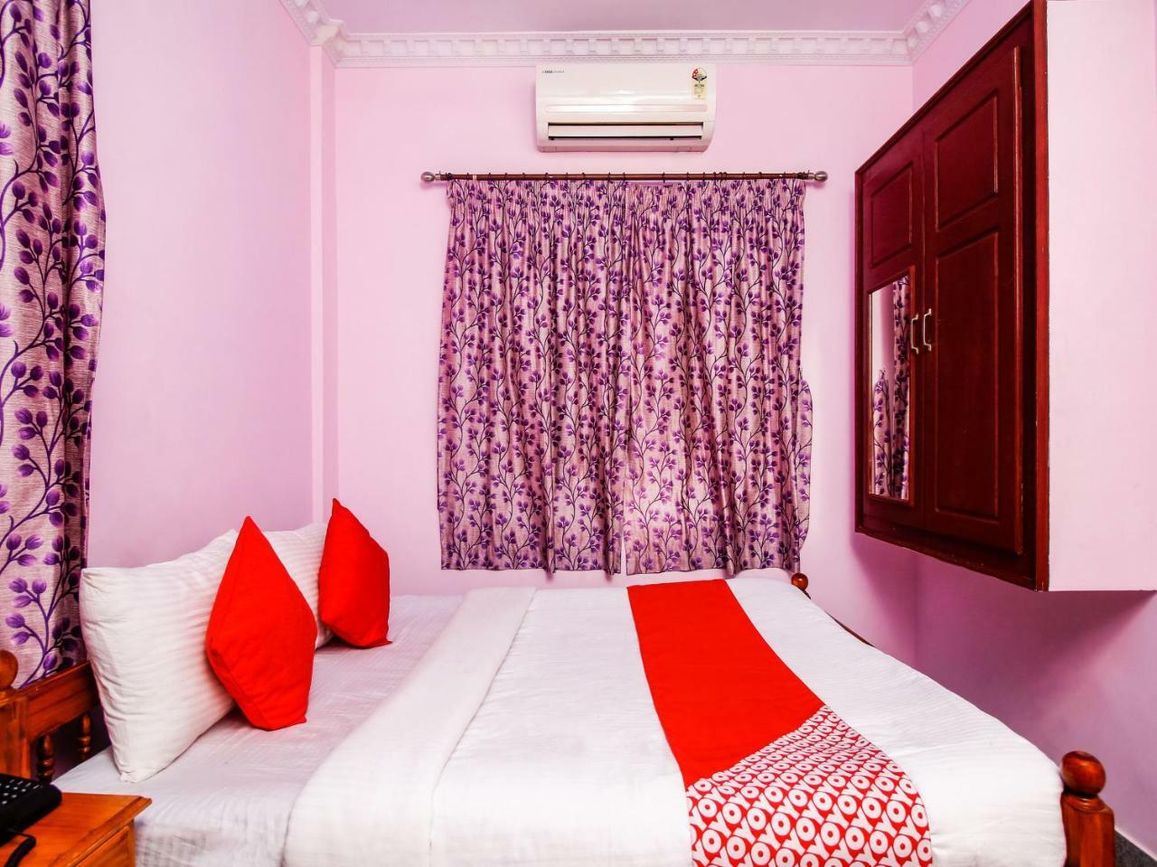 Oyo 24967 The Grand Diamond Hotel Канякумари Екстериор снимка