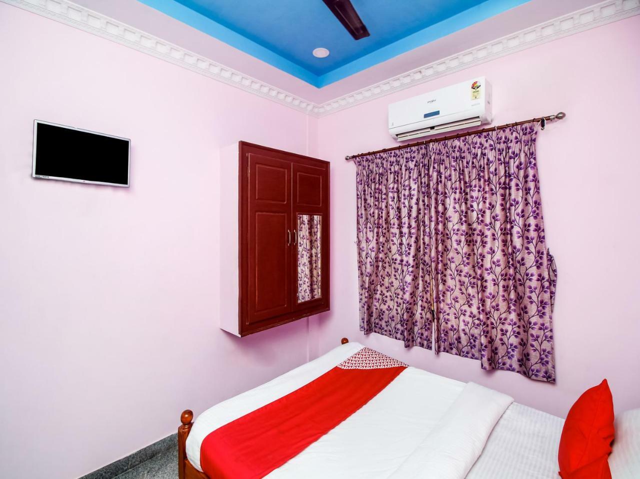 Oyo 24967 The Grand Diamond Hotel Канякумари Екстериор снимка